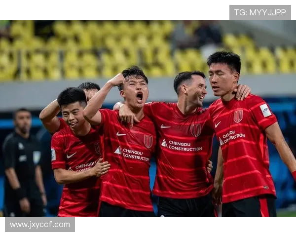 成都蓉城迎战强敌 全力争取联赛关键胜利 助力球队冲击更高排名