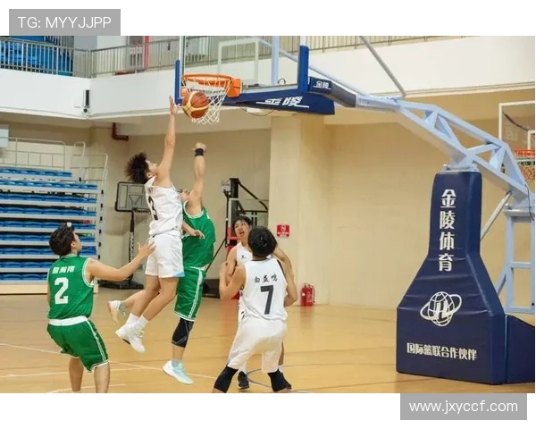 篮球热潮点燃青春激情凝聚团队力量共谱精彩赛场篇章