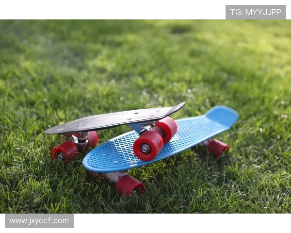 上海滑板队包夹现象解析与滑板文化的深度探讨